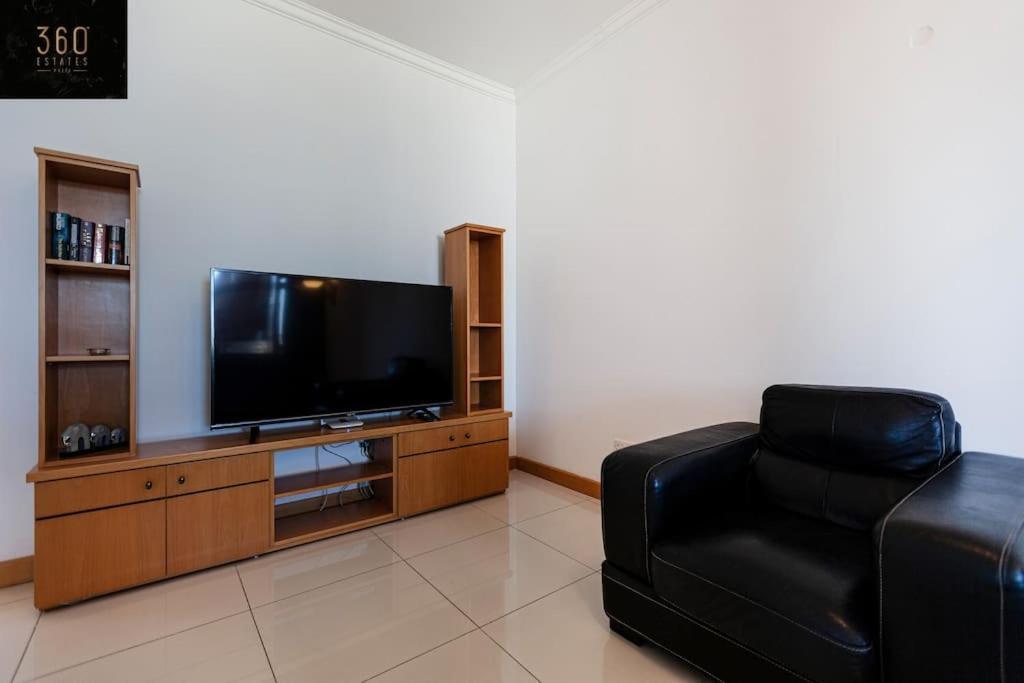 Comfortable Penthouse, Served With Lift, Wifi & Ac By 360 Estates Gzira Exterior foto